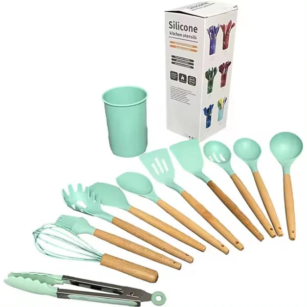 SET KUHINJSKOG PRIBORA - 12 DJELOVA